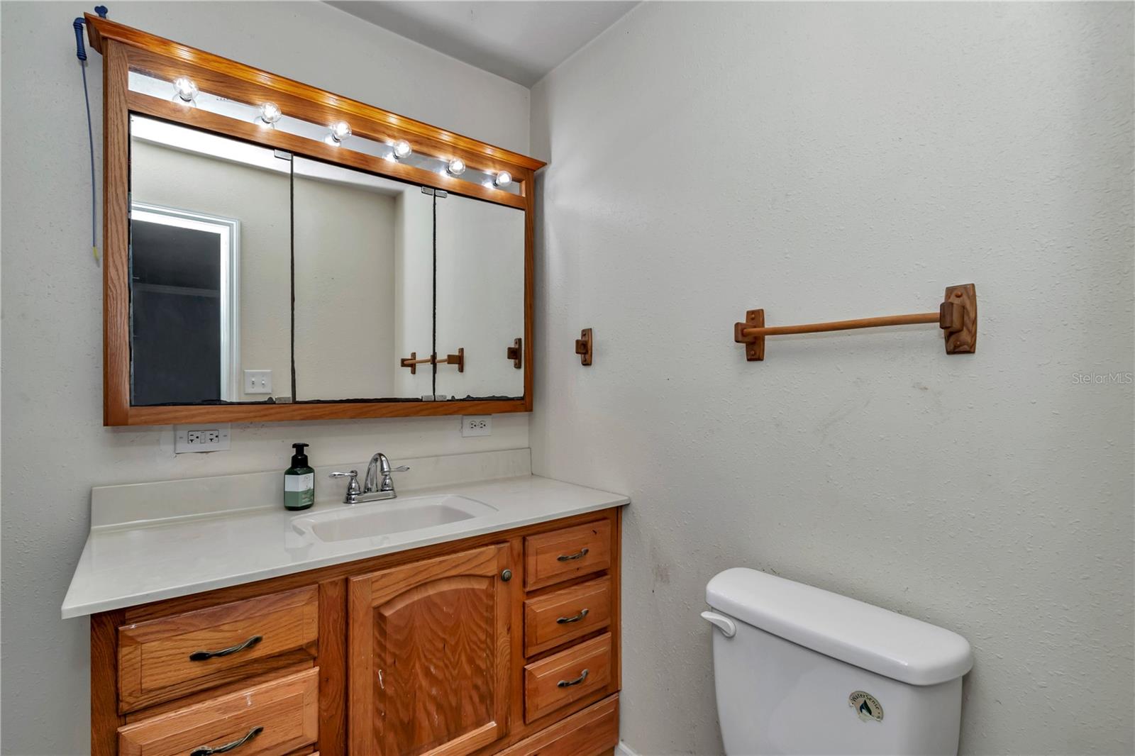 2433 NE 2ND ST, OCALA, FL, 34470