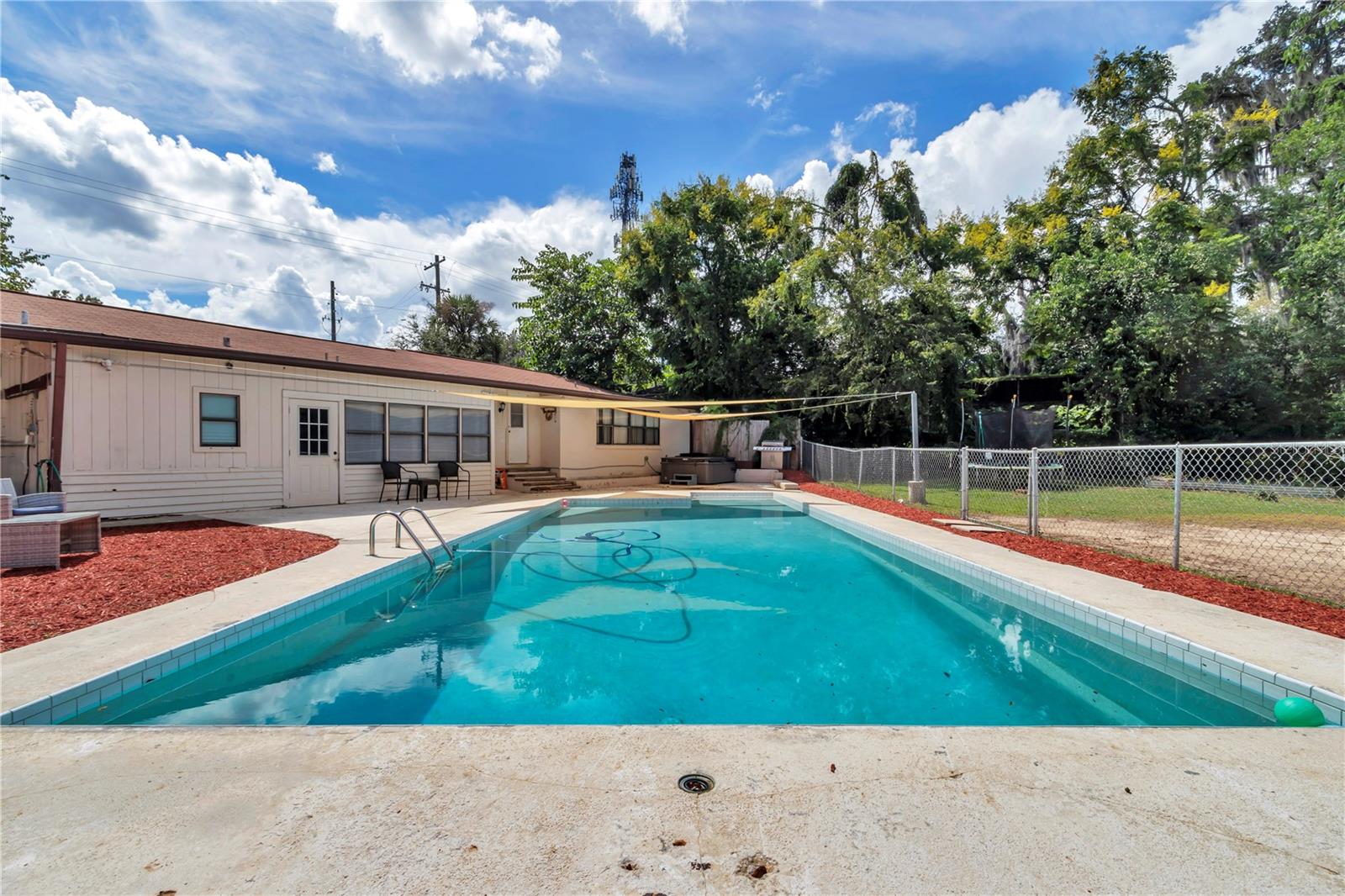 2433 NE 2ND ST, OCALA, FL, 34470