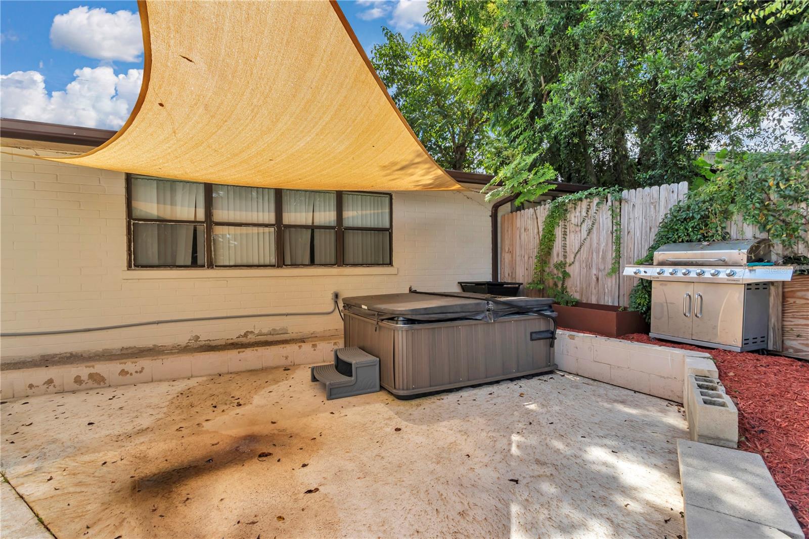 2433 NE 2ND ST, OCALA, FL, 34470