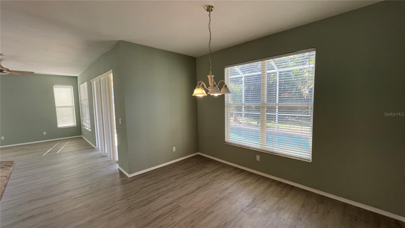 210 41ST ST NE, BRADENTON, FL, 34208