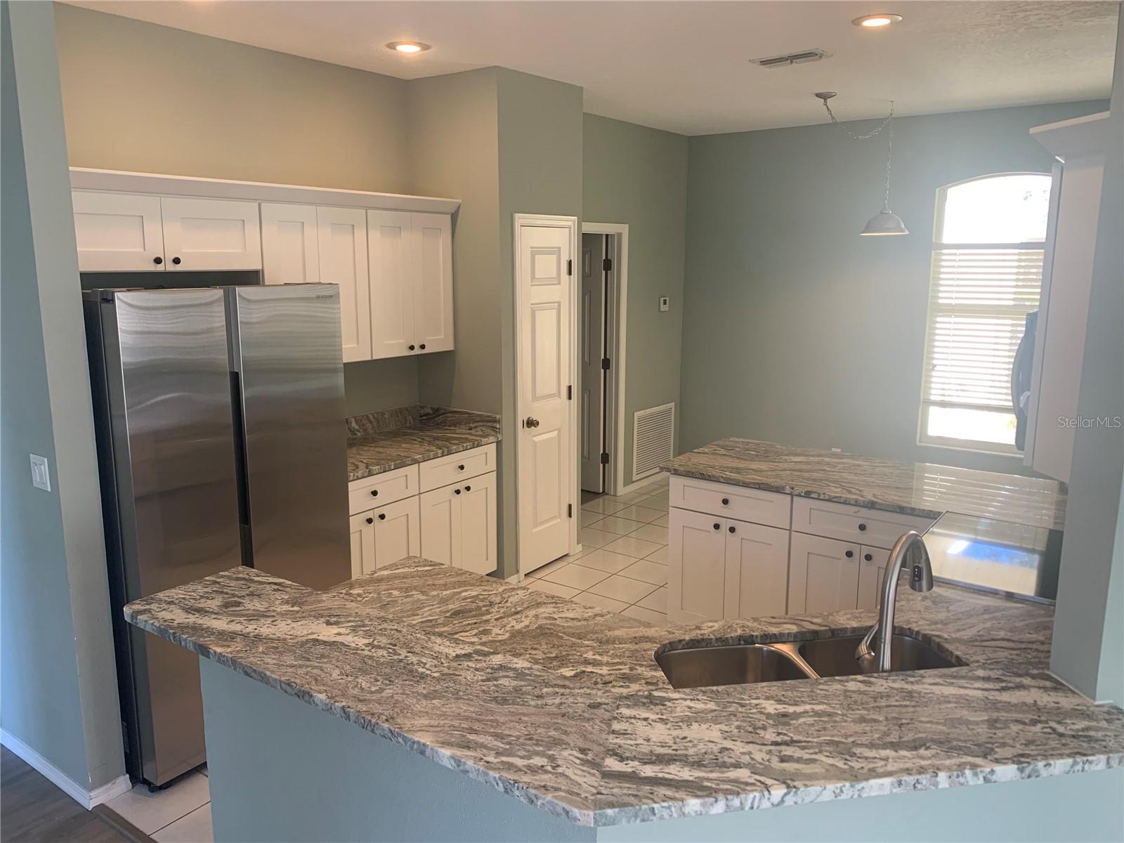 210 41ST ST NE, BRADENTON, FL, 34208