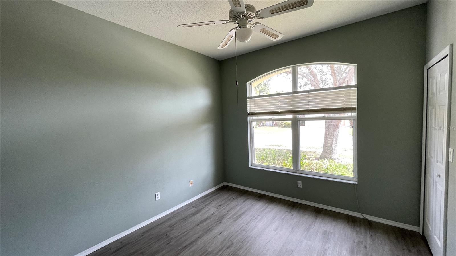 210 41ST ST NE, BRADENTON, FL, 34208