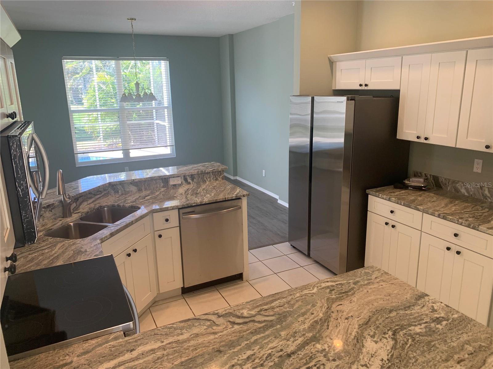 210 41ST ST NE, BRADENTON, FL, 34208