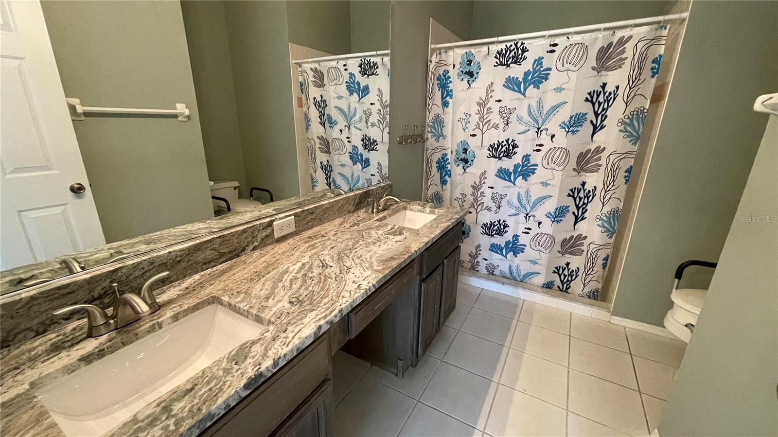 210 41ST ST NE, BRADENTON, FL, 34208