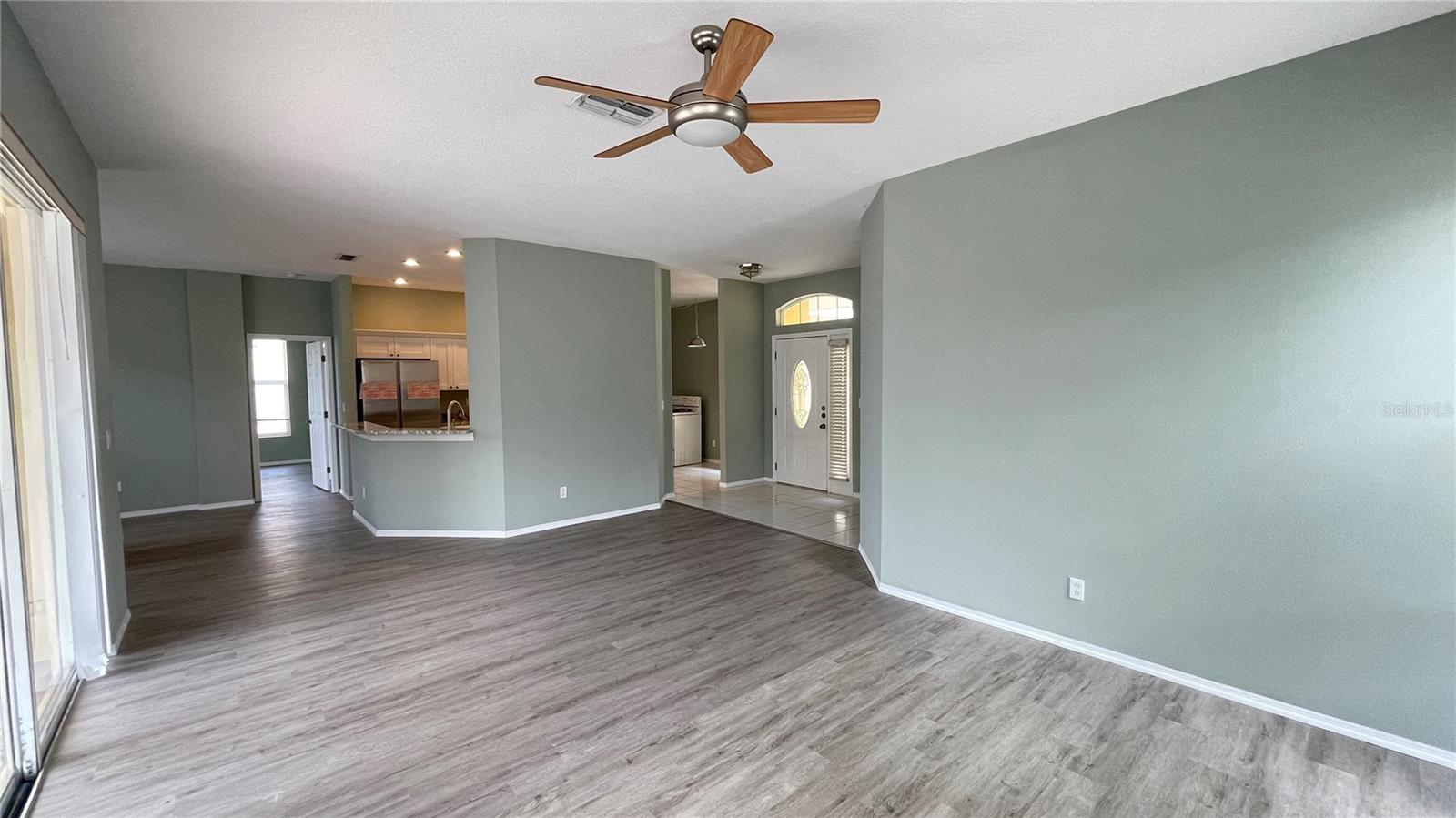 210 41ST ST NE, BRADENTON, FL, 34208