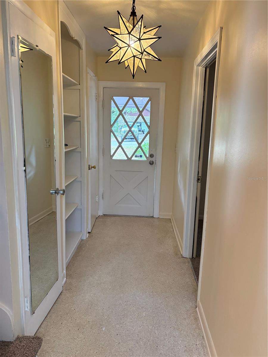 5107 E 120TH AVE, TEMPLE TERRACE, FL, 33617