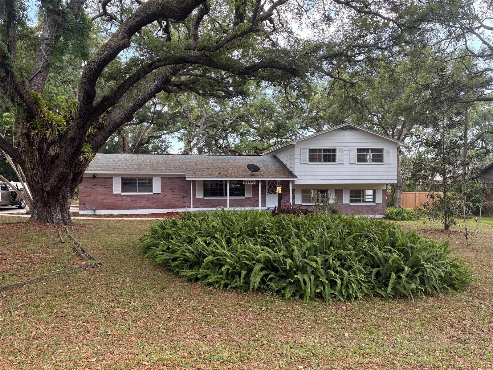 5107 E 120TH AVE, TEMPLE TERRACE, FL, 33617