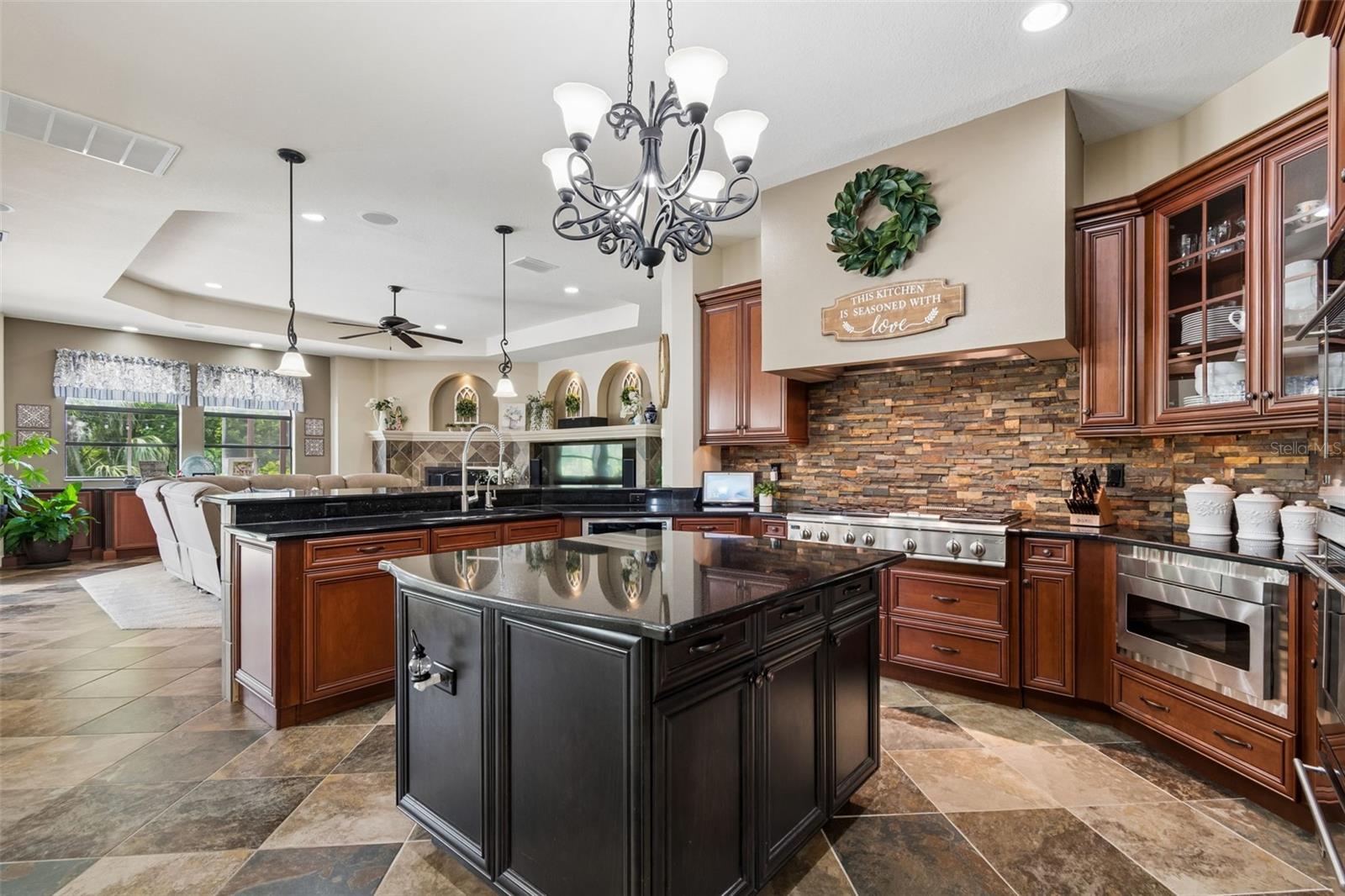 20330 LACE CASCADE RD, LAND O LAKES, FL, 34637