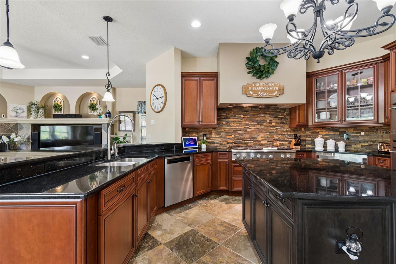 20330 LACE CASCADE RD, LAND O LAKES, FL, 34637