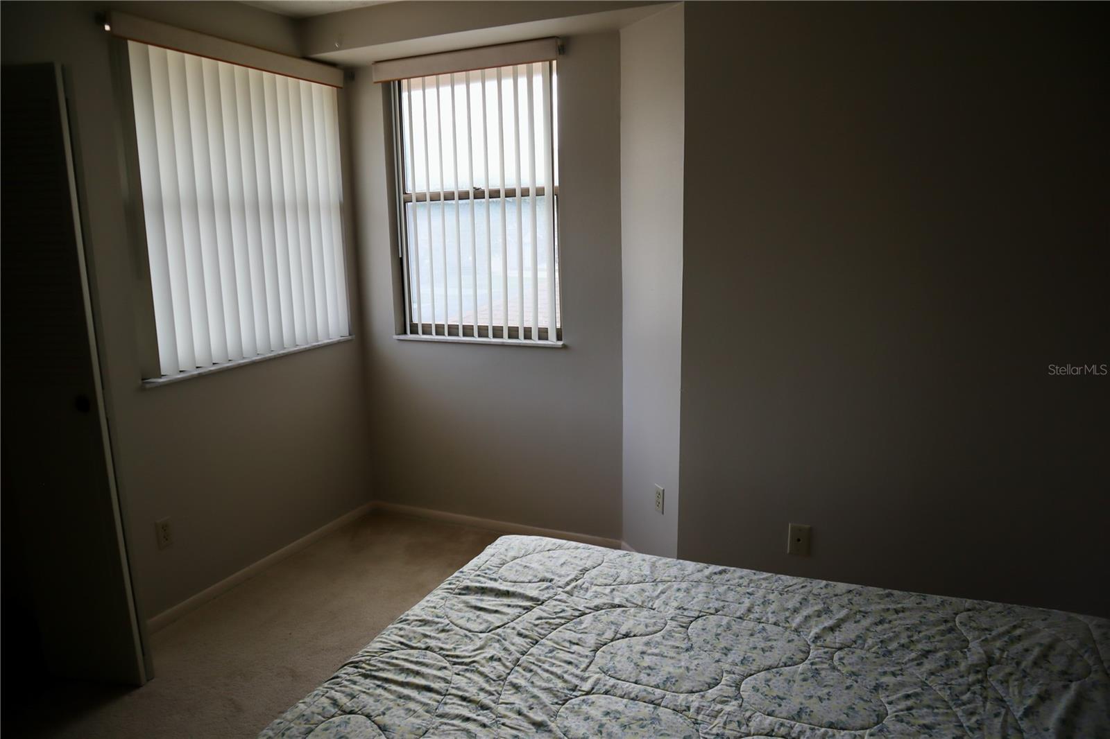 3929 NE 21ST LN, OCALA, FL, 34470