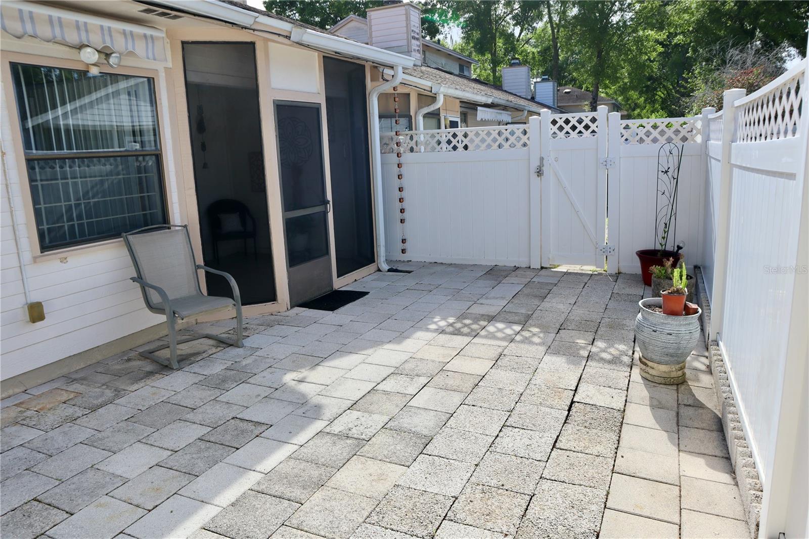 3929 NE 21ST LN, OCALA, FL, 34470