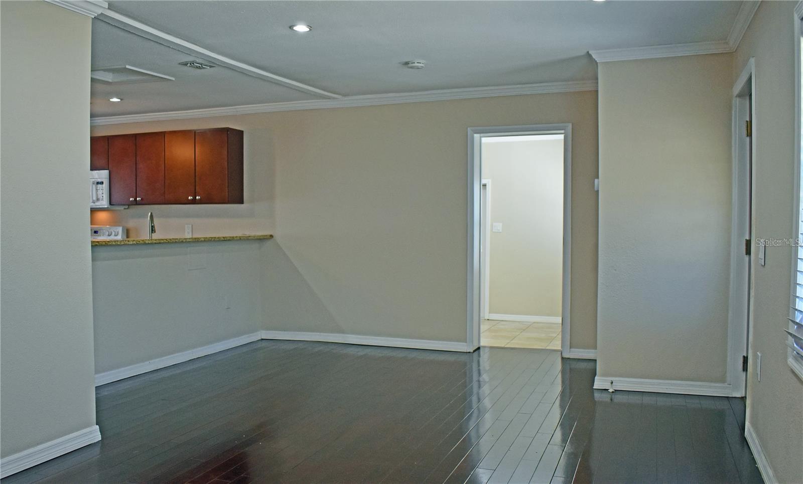 4311 W VIRGINIA AVE, TAMPA, FL, 33614