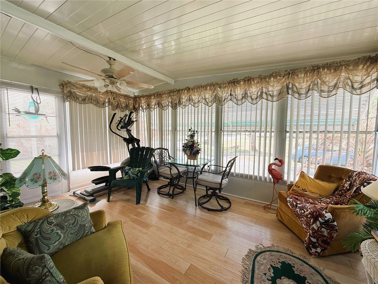 410 HAWTHORNE BLVD, LEESBURG, FL, 34748