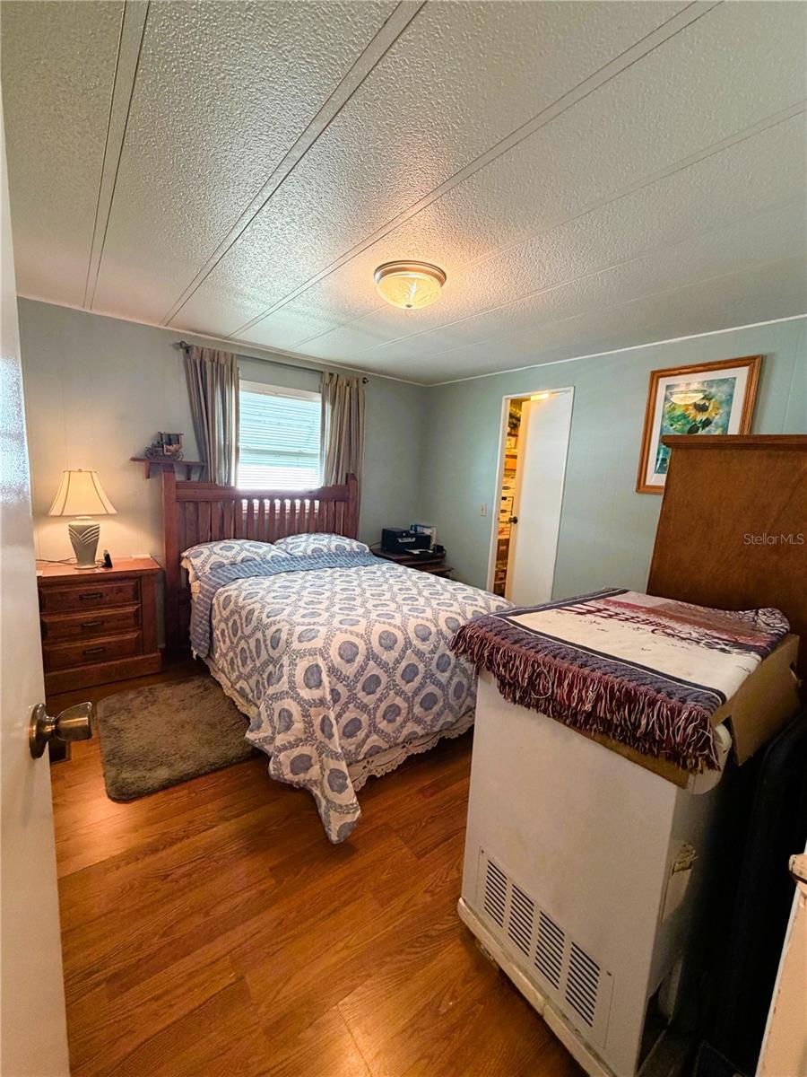 410 HAWTHORNE BLVD, LEESBURG, FL, 34748