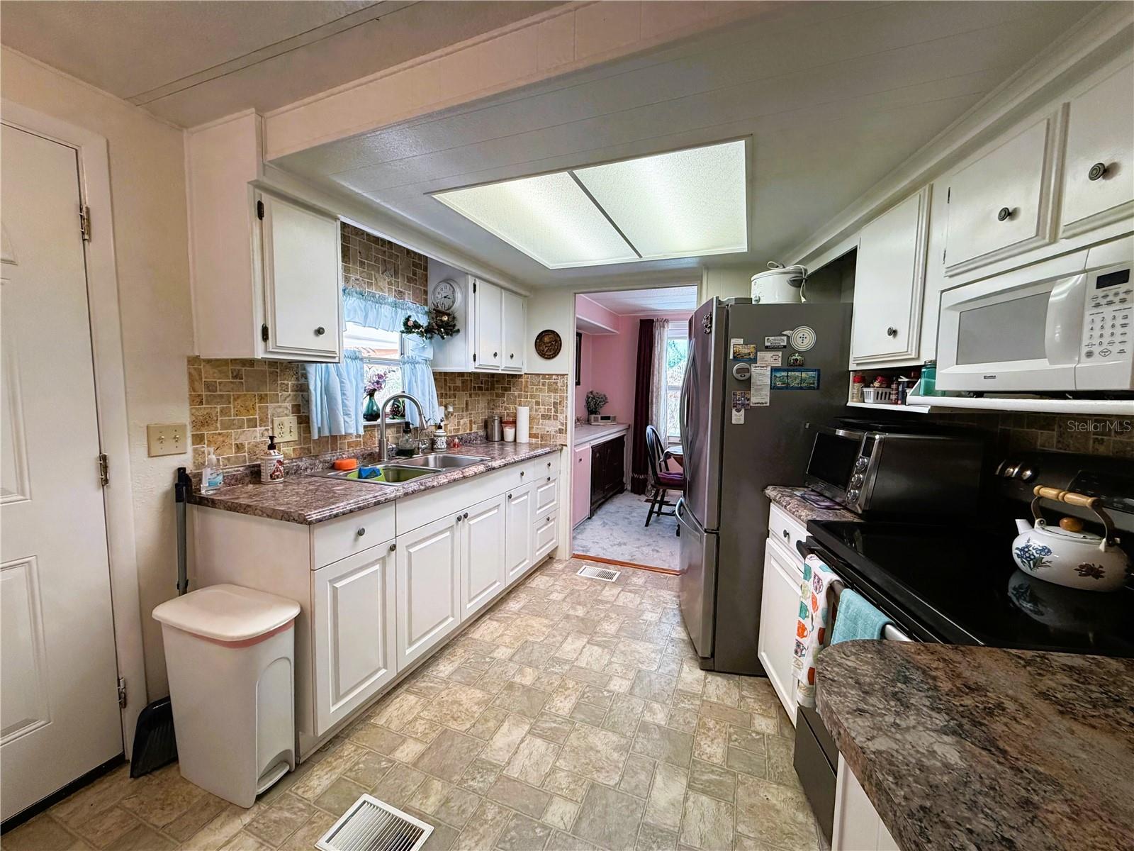 410 HAWTHORNE BLVD, LEESBURG, FL, 34748