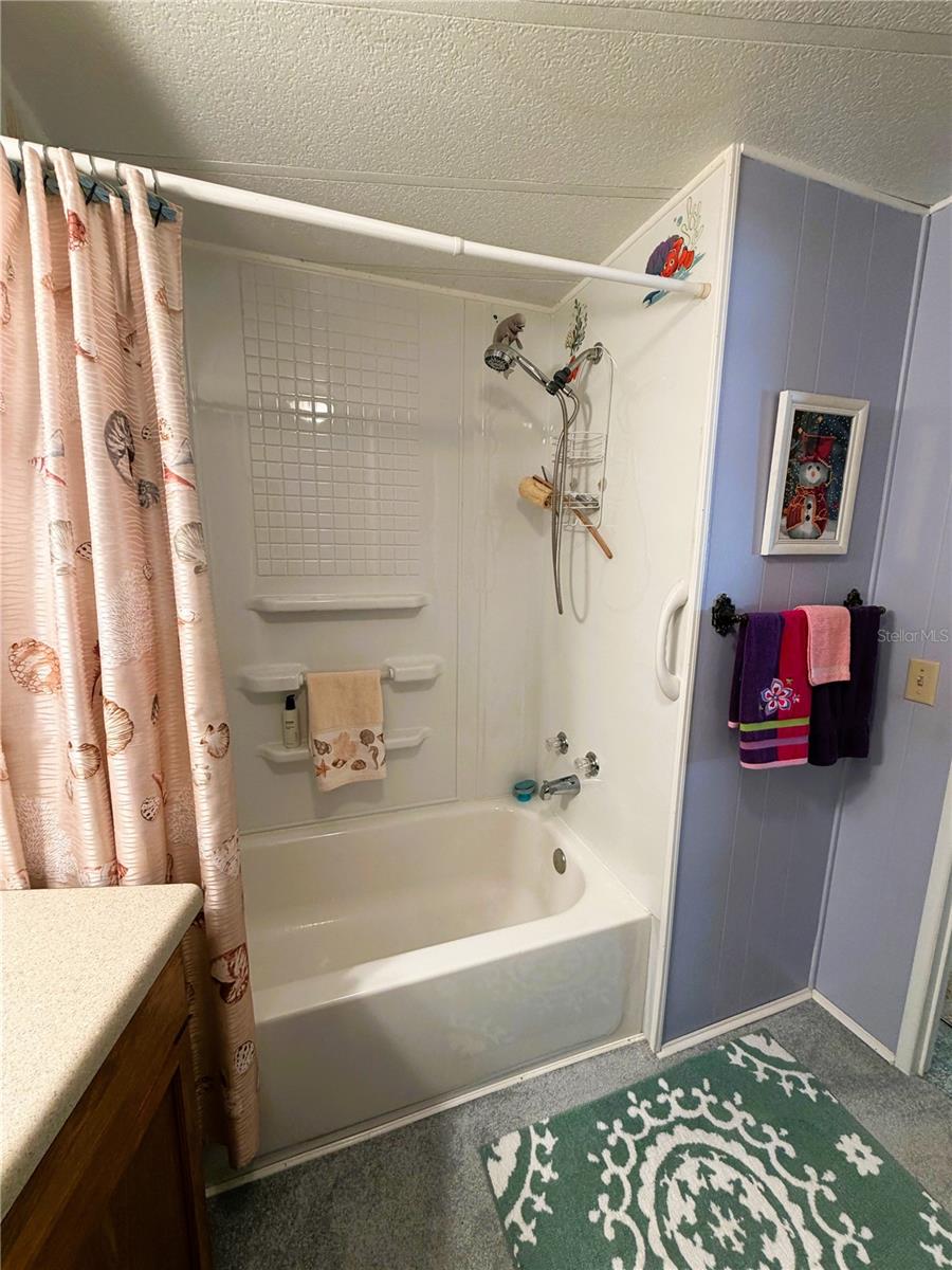 410 HAWTHORNE BLVD, LEESBURG, FL, 34748