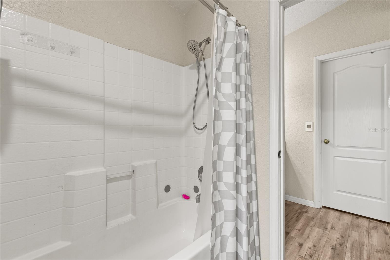 2643 PINE GLEN CT, ORLANDO, FL, 32833