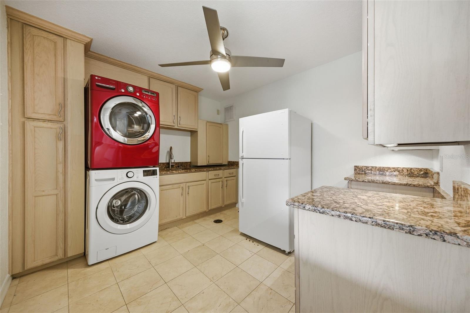 2512 W KANSAS AVE, TAMPA, FL, 33629