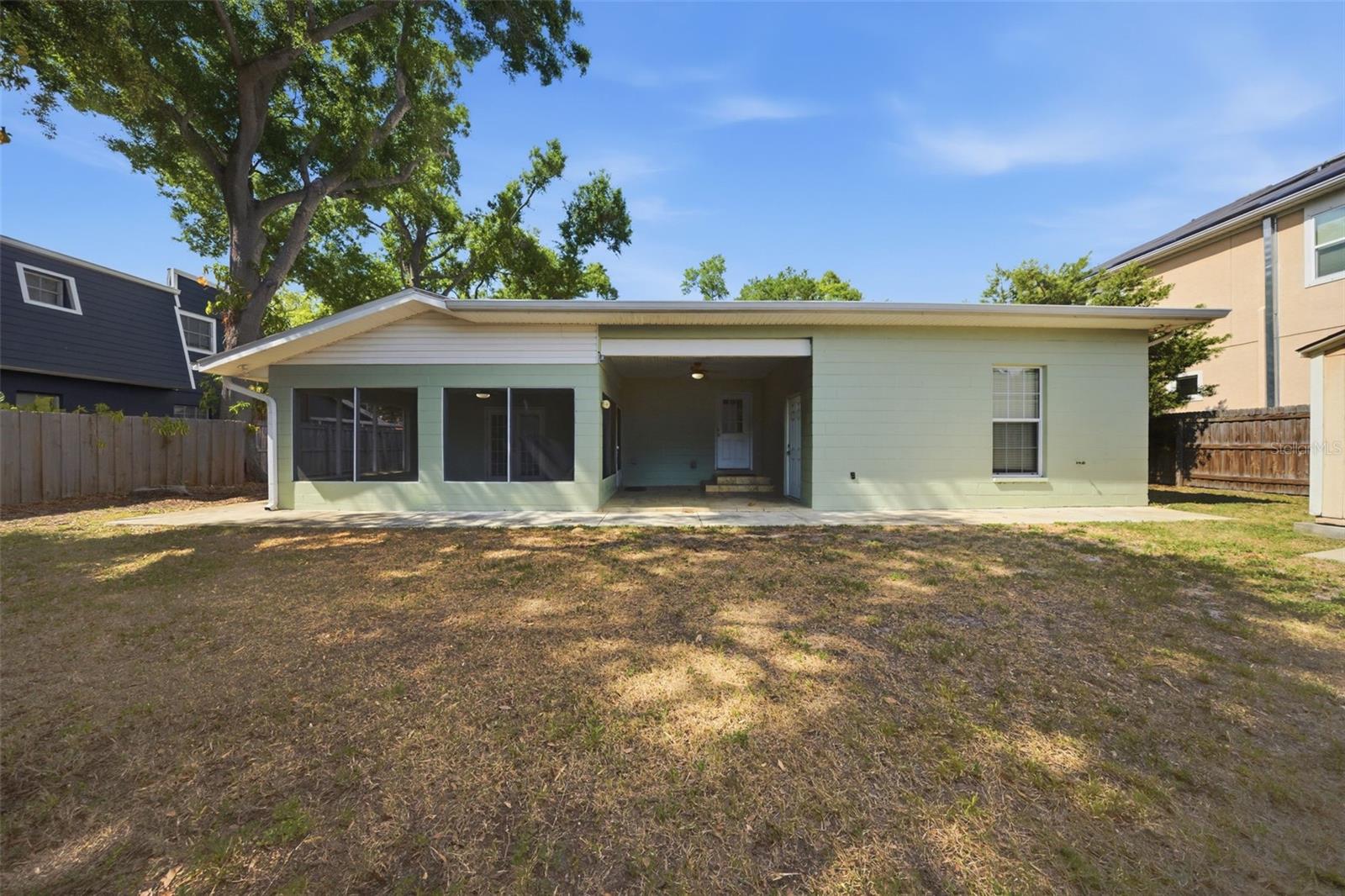 2512 W KANSAS AVE, TAMPA, FL, 33629