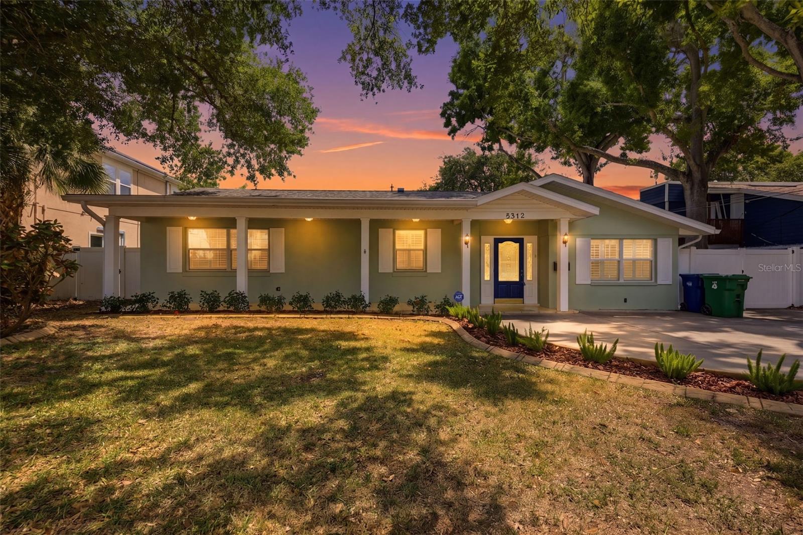 2512 W KANSAS AVE, TAMPA, FL, 33629