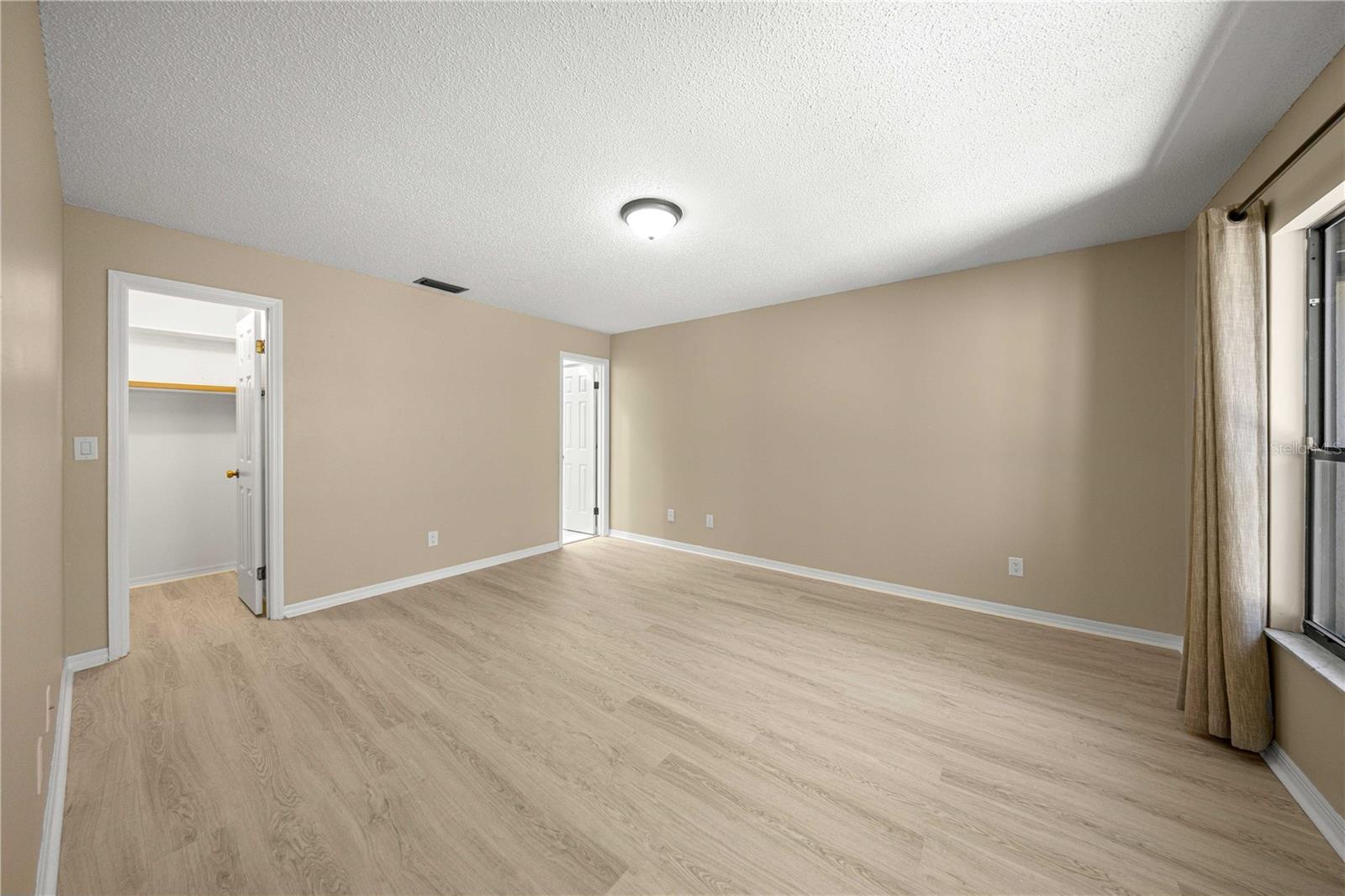 3856 NE 19TH STREET CIR, OCALA, FL, 34470