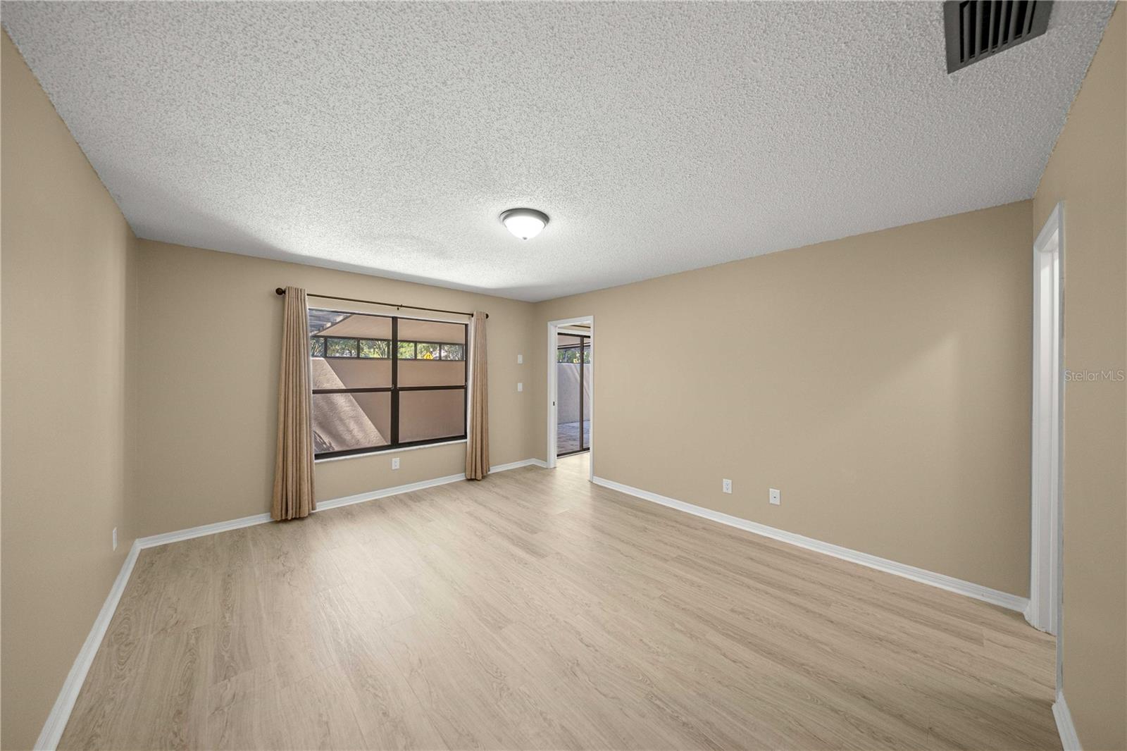 3856 NE 19TH STREET CIR, OCALA, FL, 34470