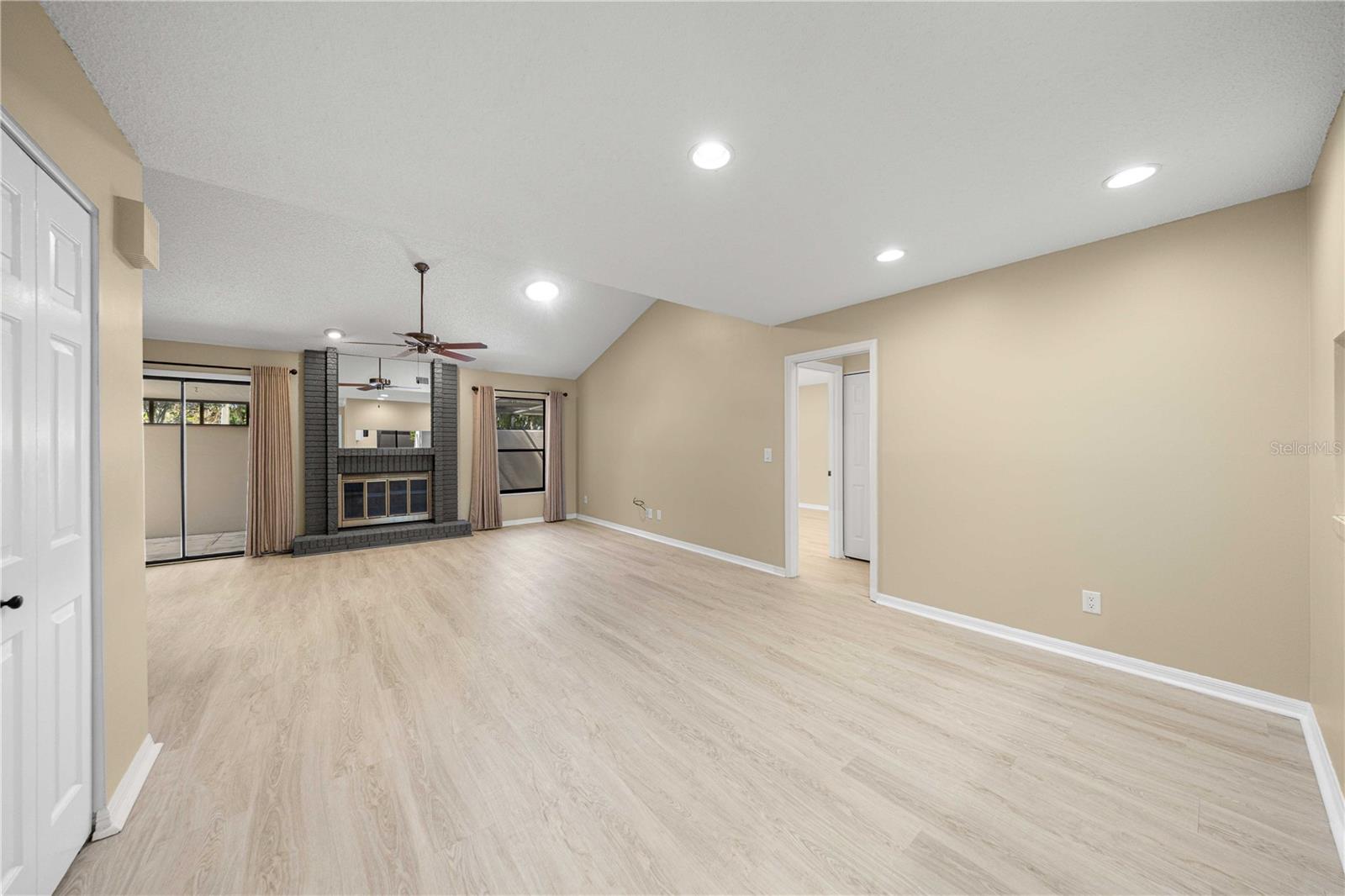 3856 NE 19TH STREET CIR, OCALA, FL, 34470