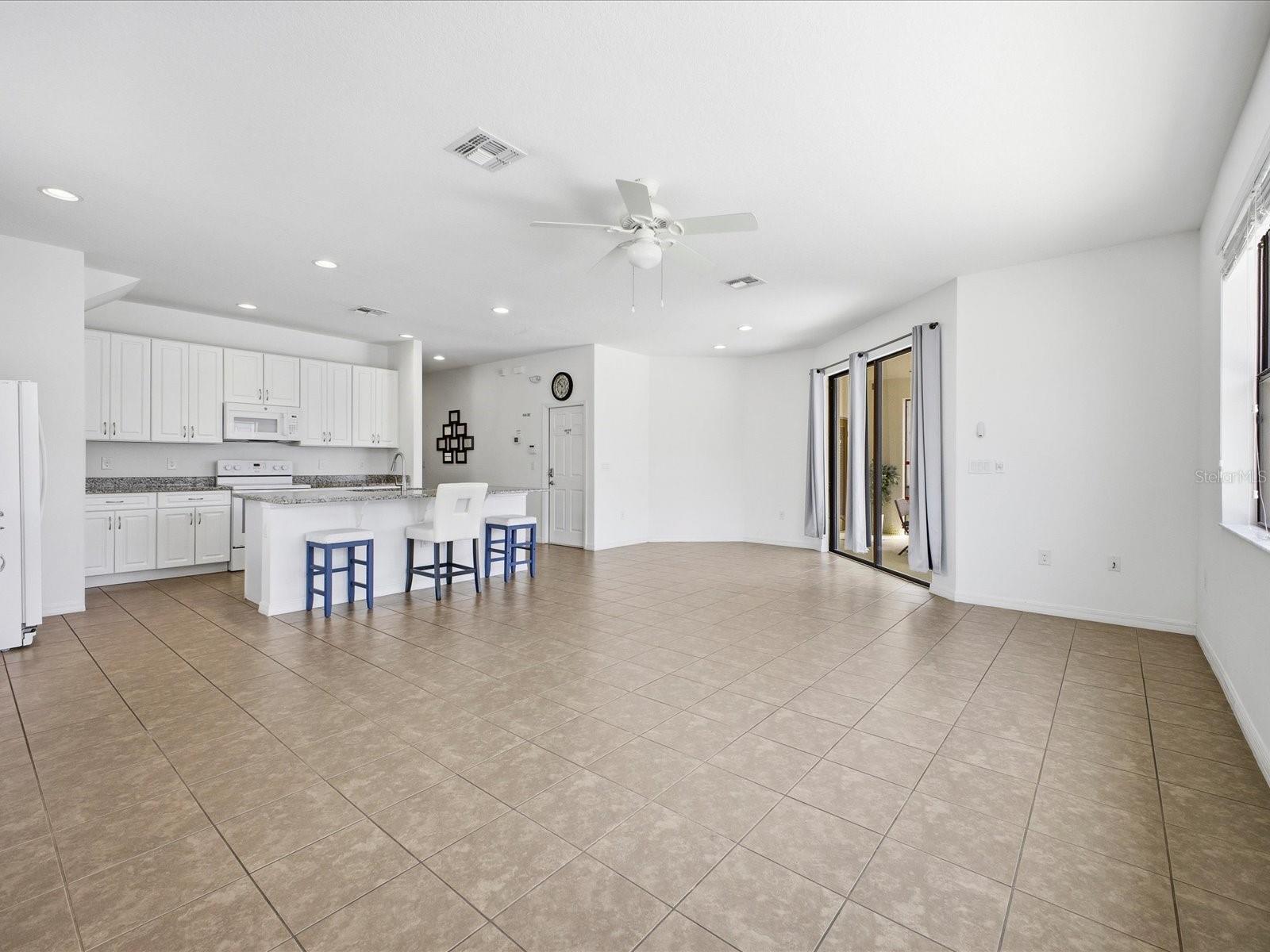 2621 ROSEMONT CIR, DAVENPORT, FL, 33837