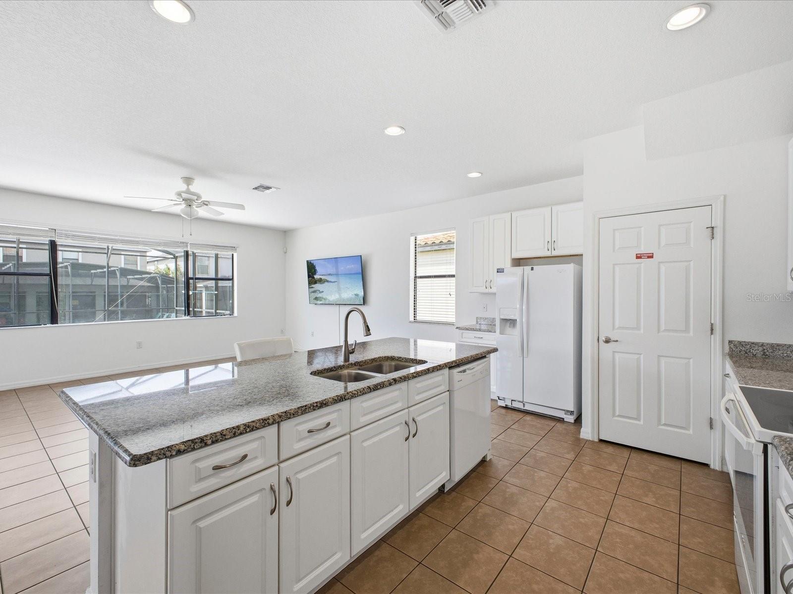 2621 ROSEMONT CIR, DAVENPORT, FL, 33837