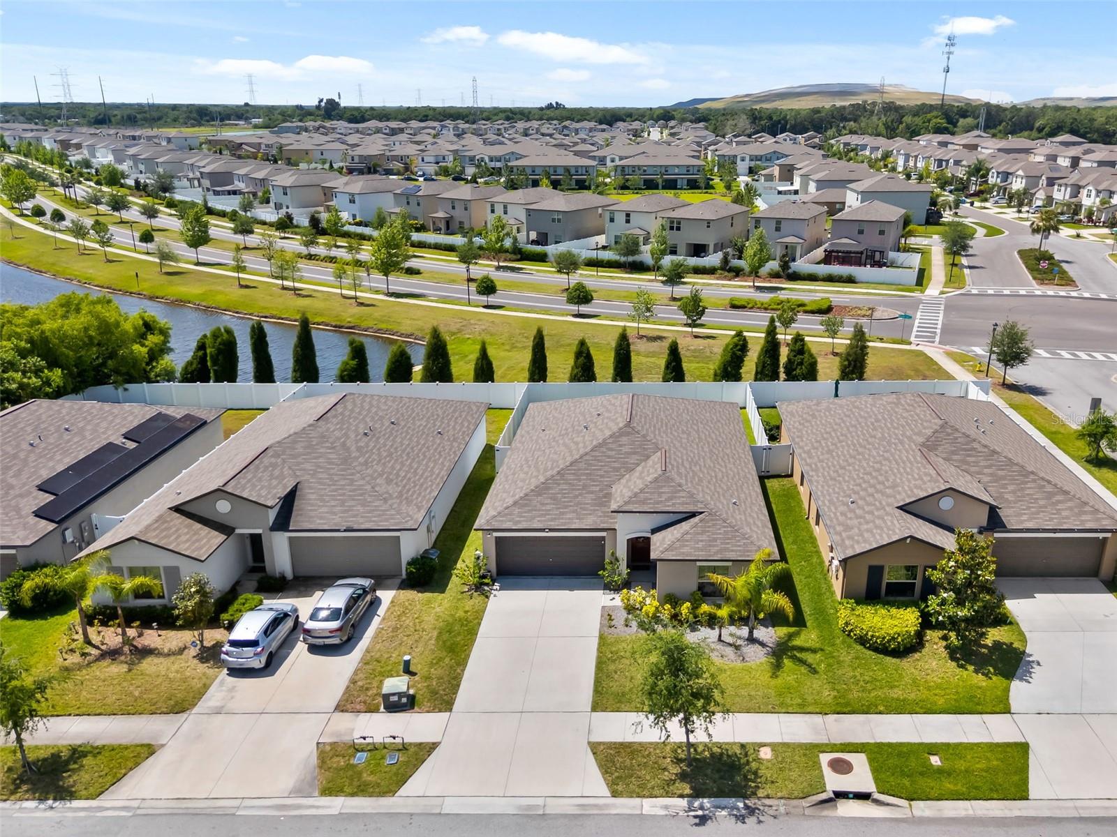 3806 DAISY BLOOM PL, TAMPA, FL, 33619