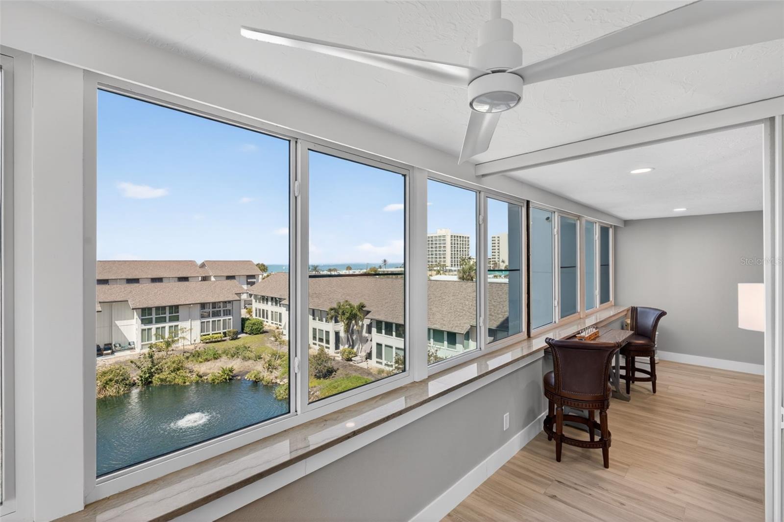 1080 W PEPPERTREE LN #305A, SARASOTA, FL, 34242