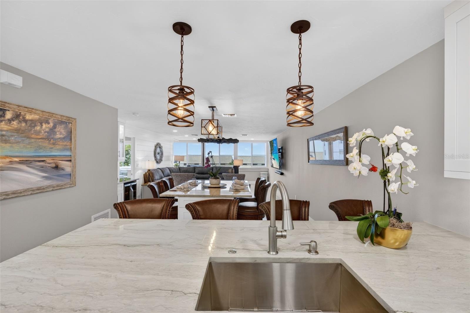 1080 W PEPPERTREE LN #305A, SARASOTA, FL, 34242