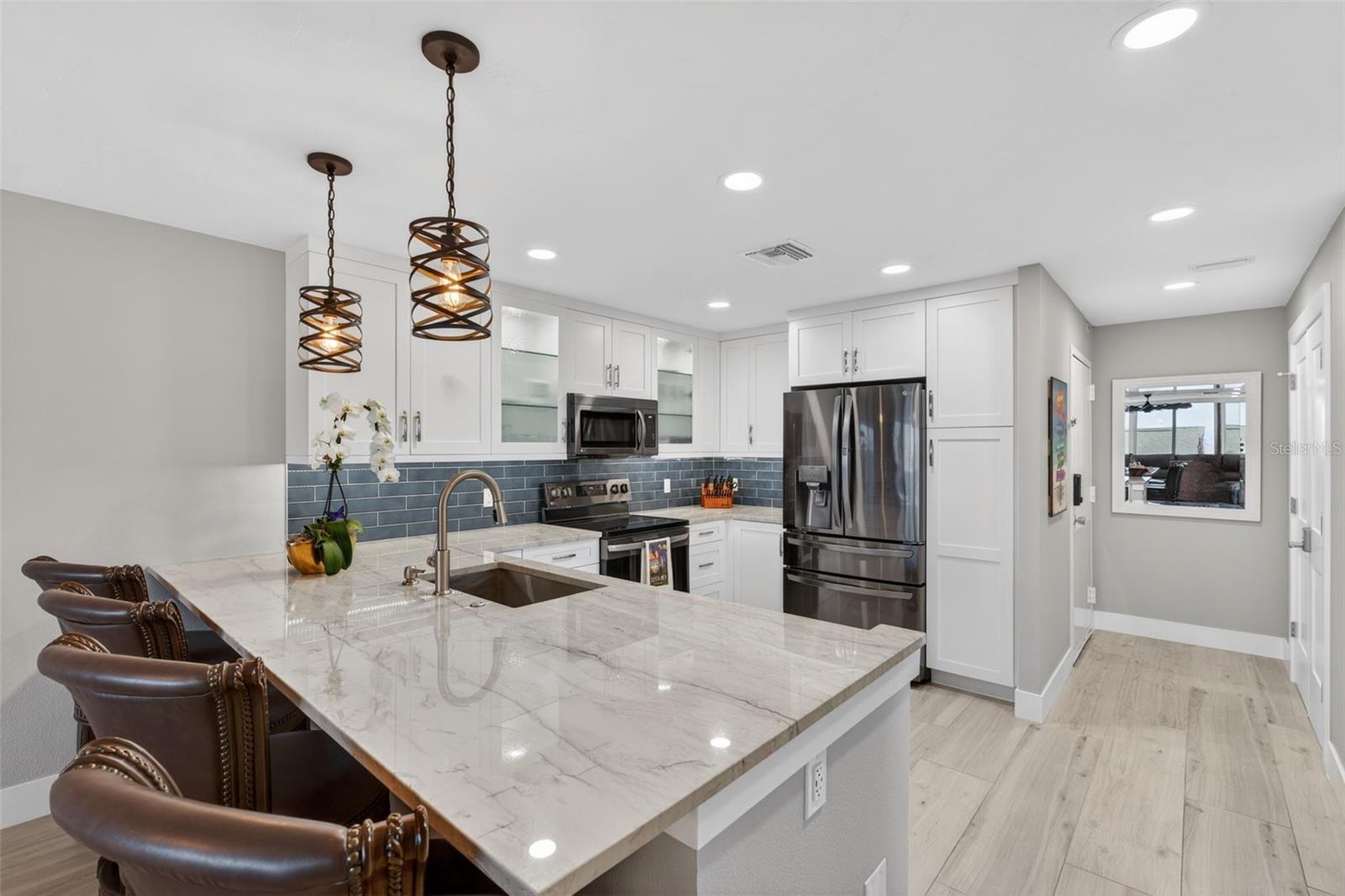 1080 W PEPPERTREE LN #305A, SARASOTA, FL, 34242