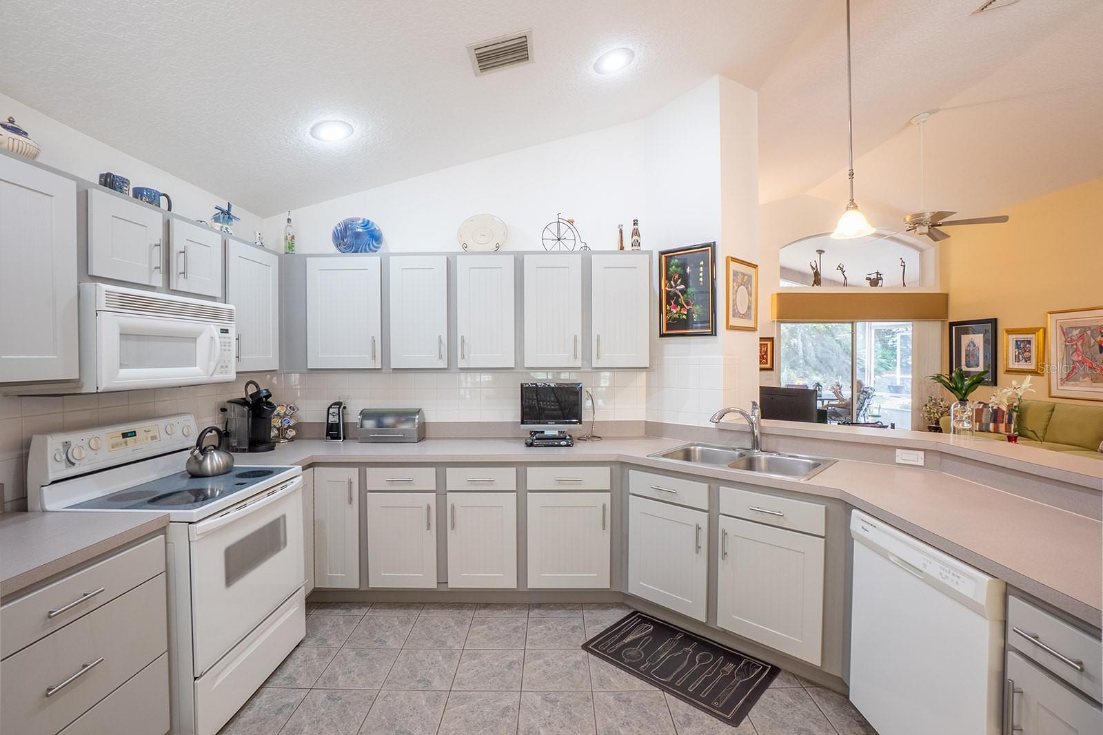 1 GLENEAGLES PL, PALM COAST, FL, 32137