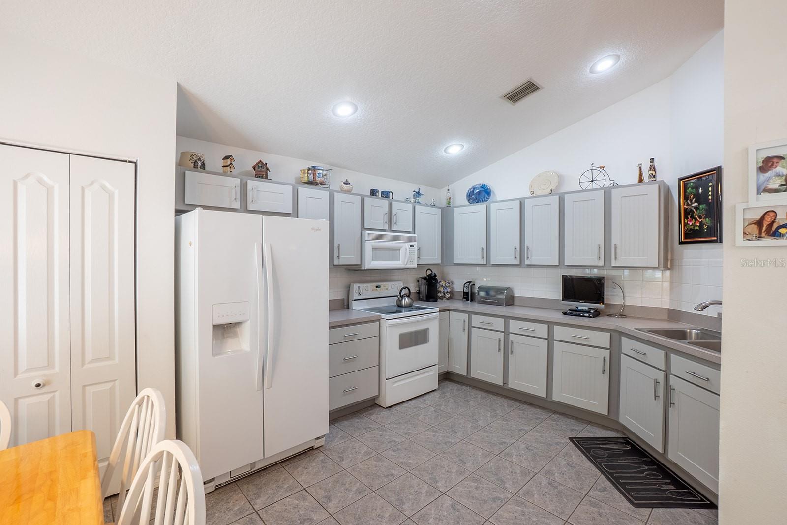 1 GLENEAGLES PL, PALM COAST, FL, 32137