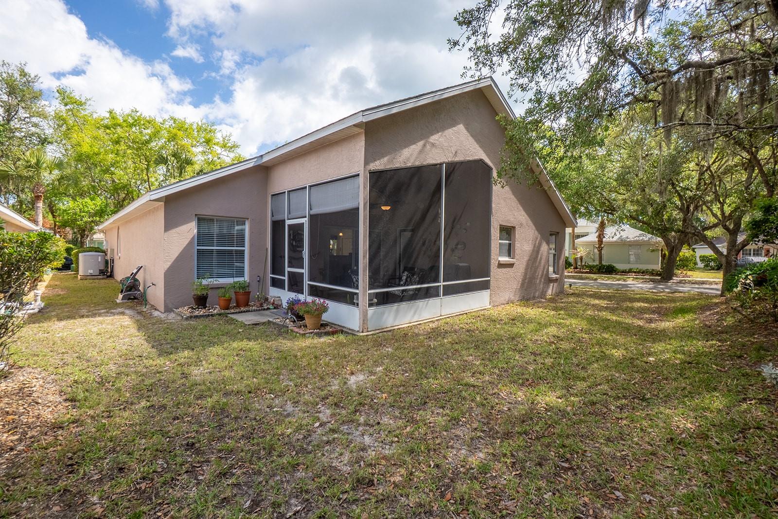 1 GLENEAGLES PL, PALM COAST, FL, 32137