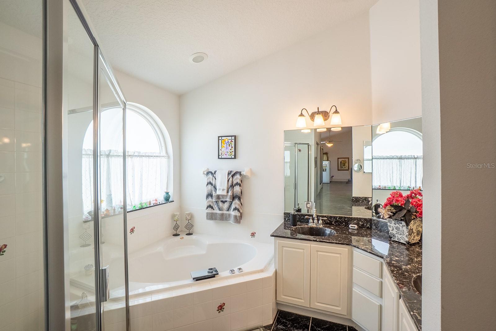 1 GLENEAGLES PL, PALM COAST, FL, 32137