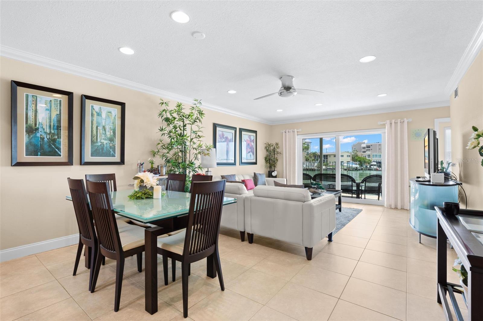 400 LARBOARD WAY #106, CLEARWATER BEACH, FL, 33767