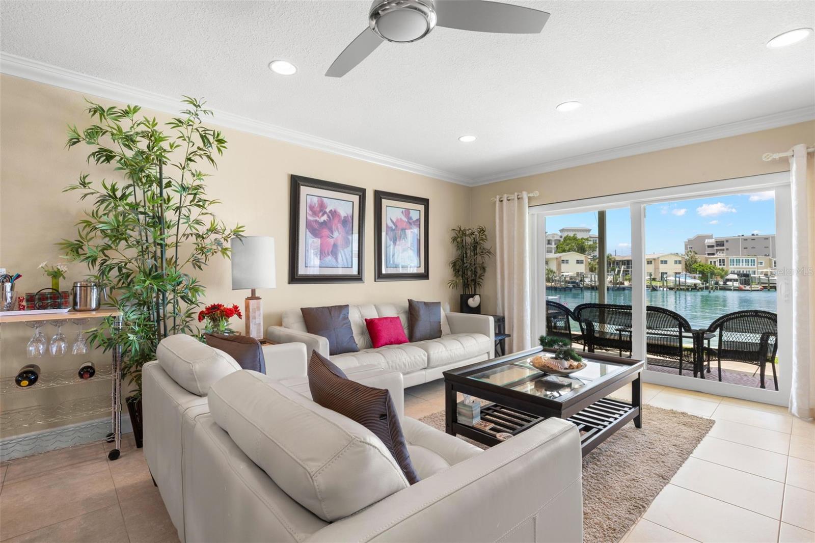 400 LARBOARD WAY #106, CLEARWATER BEACH, FL, 33767