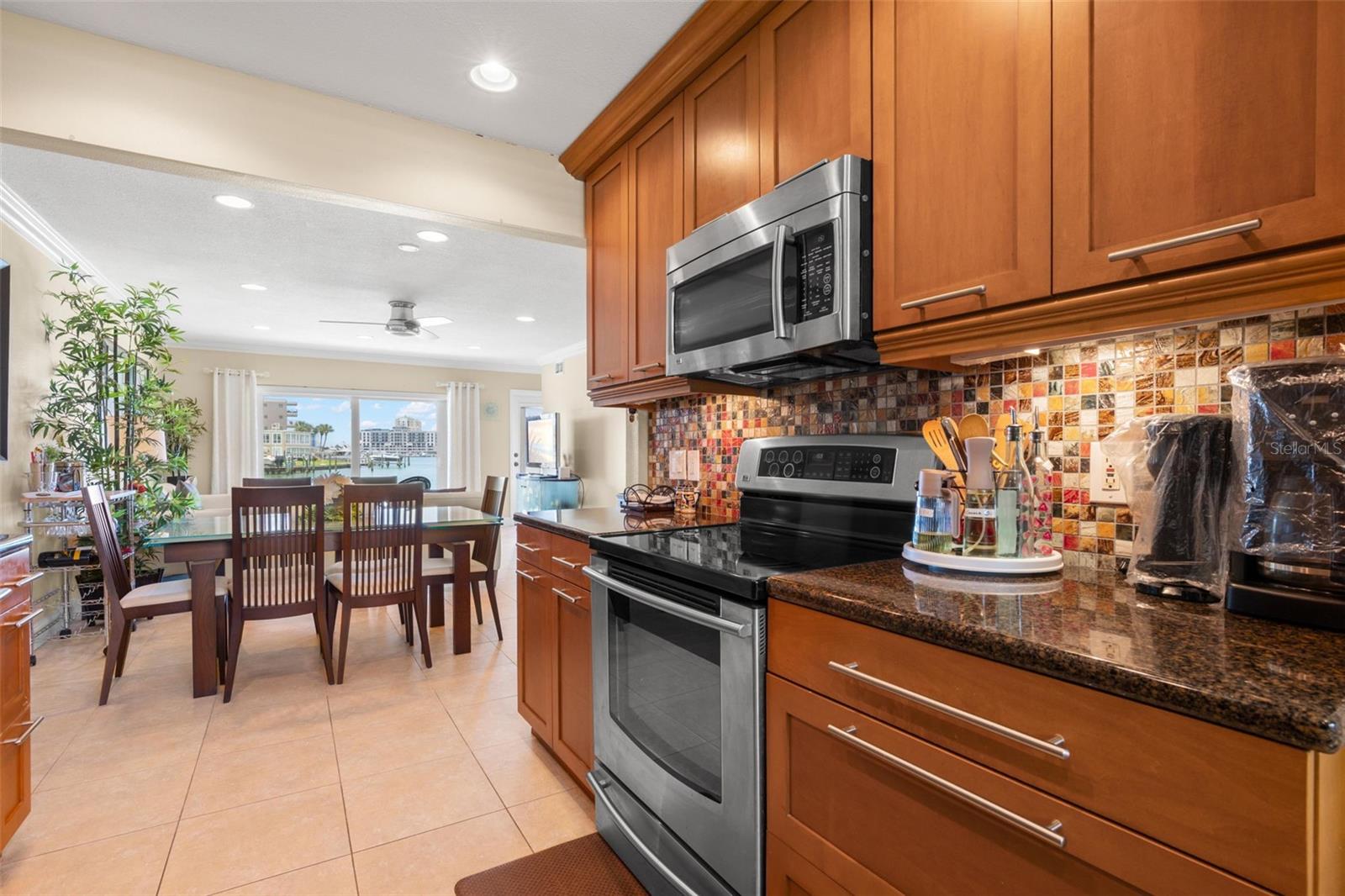 400 LARBOARD WAY #106, CLEARWATER BEACH, FL, 33767