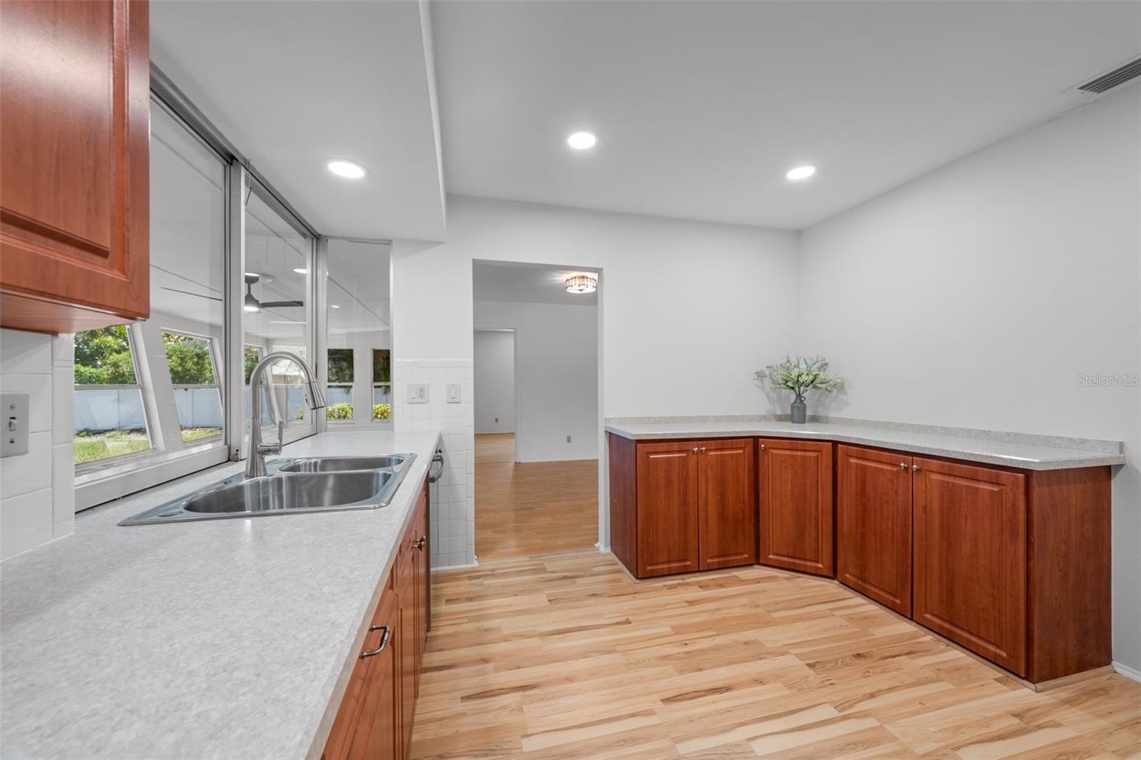 1214 POPLAR AVE, VENICE, FL, 34285