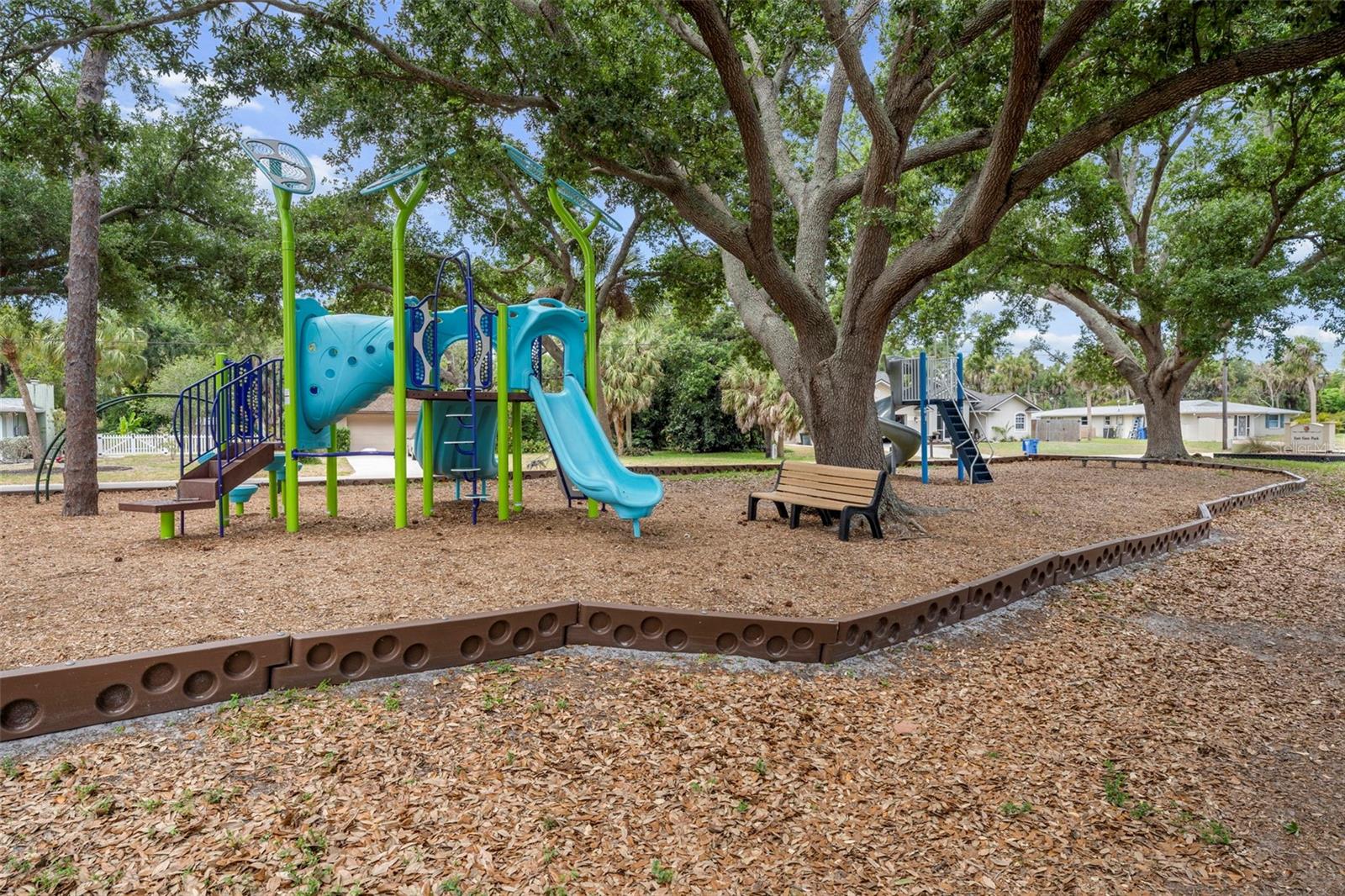 1214 POPLAR AVE, VENICE, FL, 34285