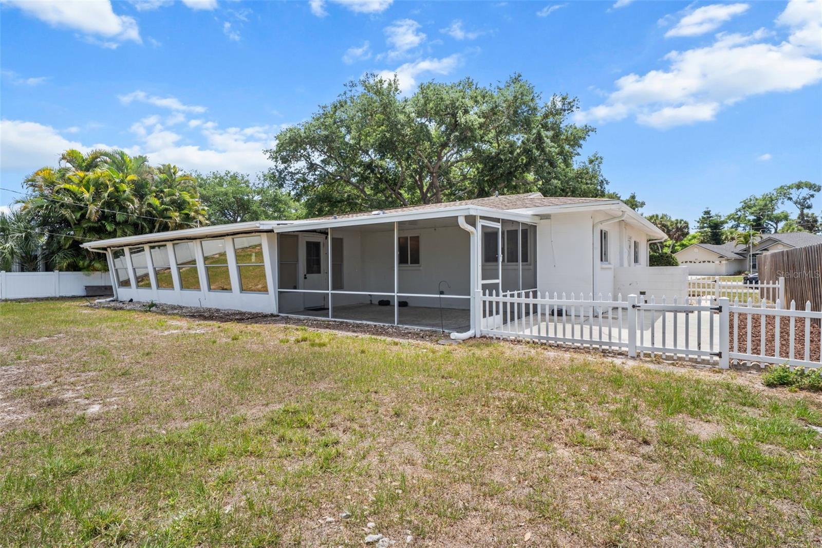 1214 POPLAR AVE, VENICE, FL, 34285