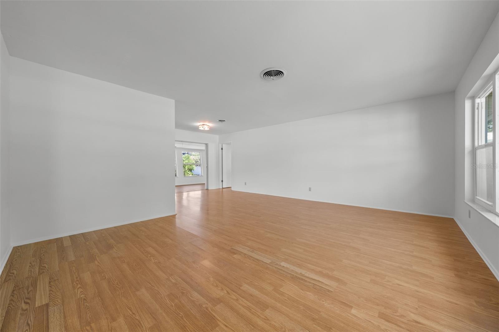 1214 POPLAR AVE, VENICE, FL, 34285