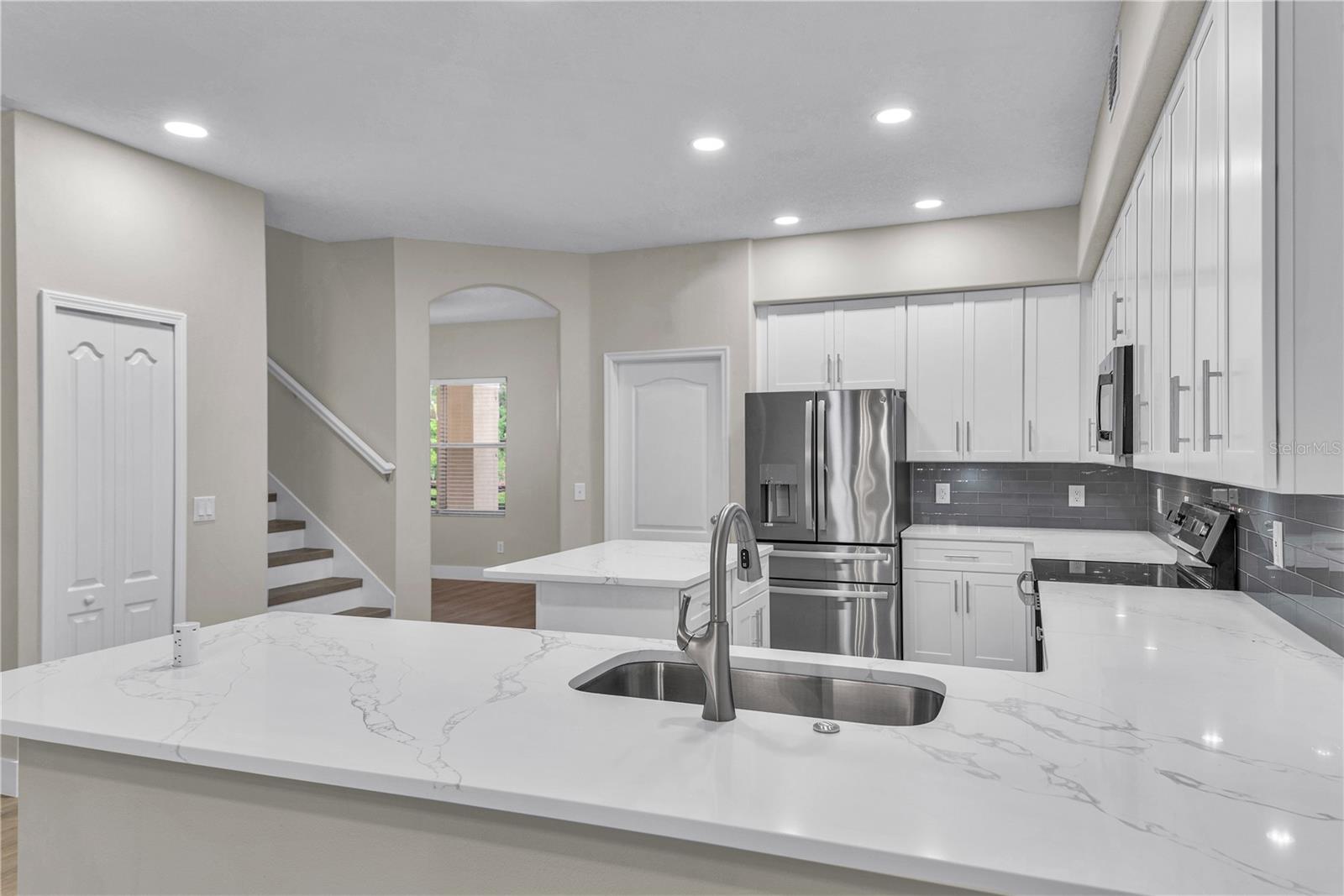 2640 GROVE VIEW DR, WINTER GARDEN, FL, 34787