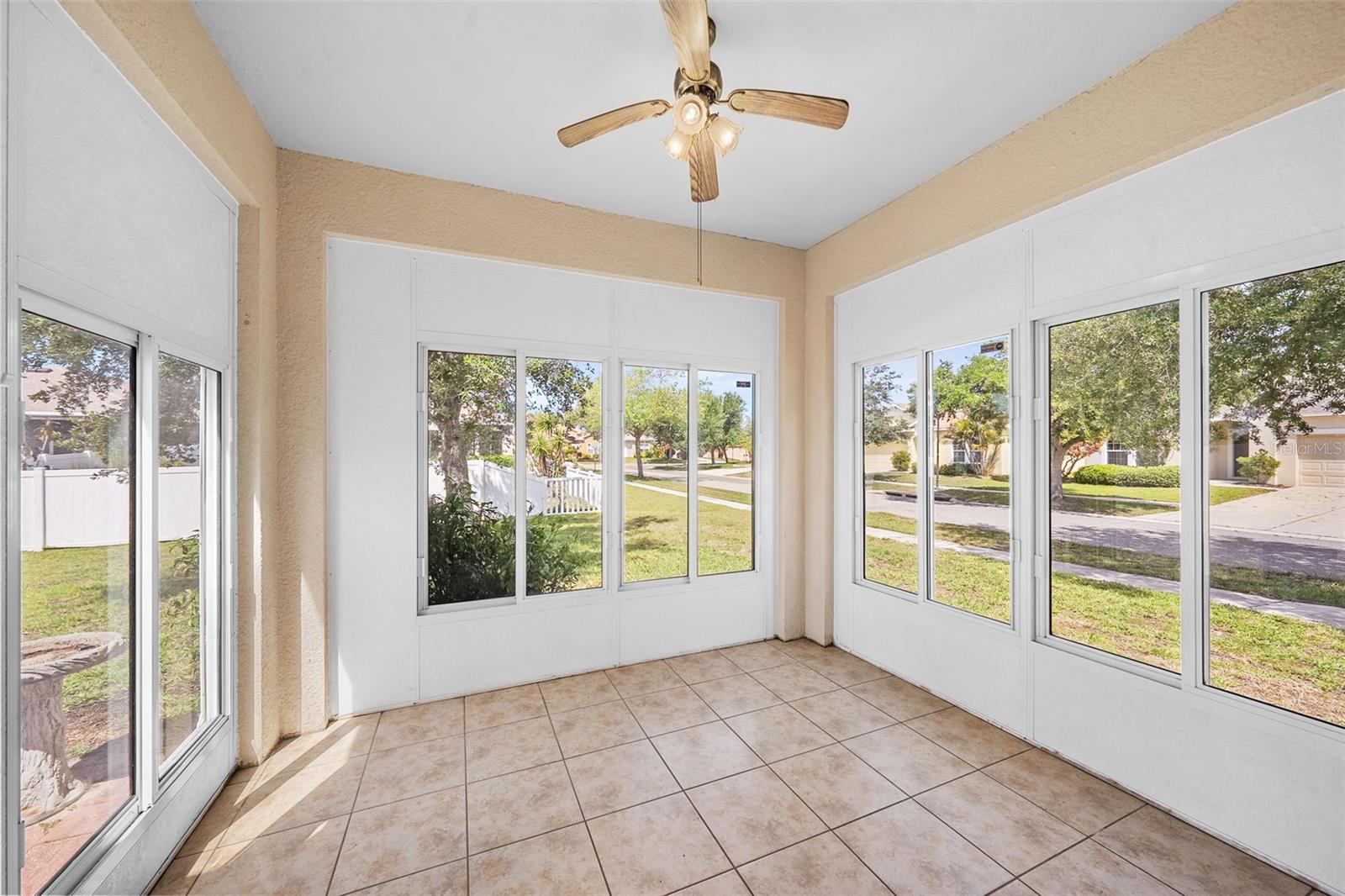 910 FERN LEAF DR, RUSKIN, FL, 33570