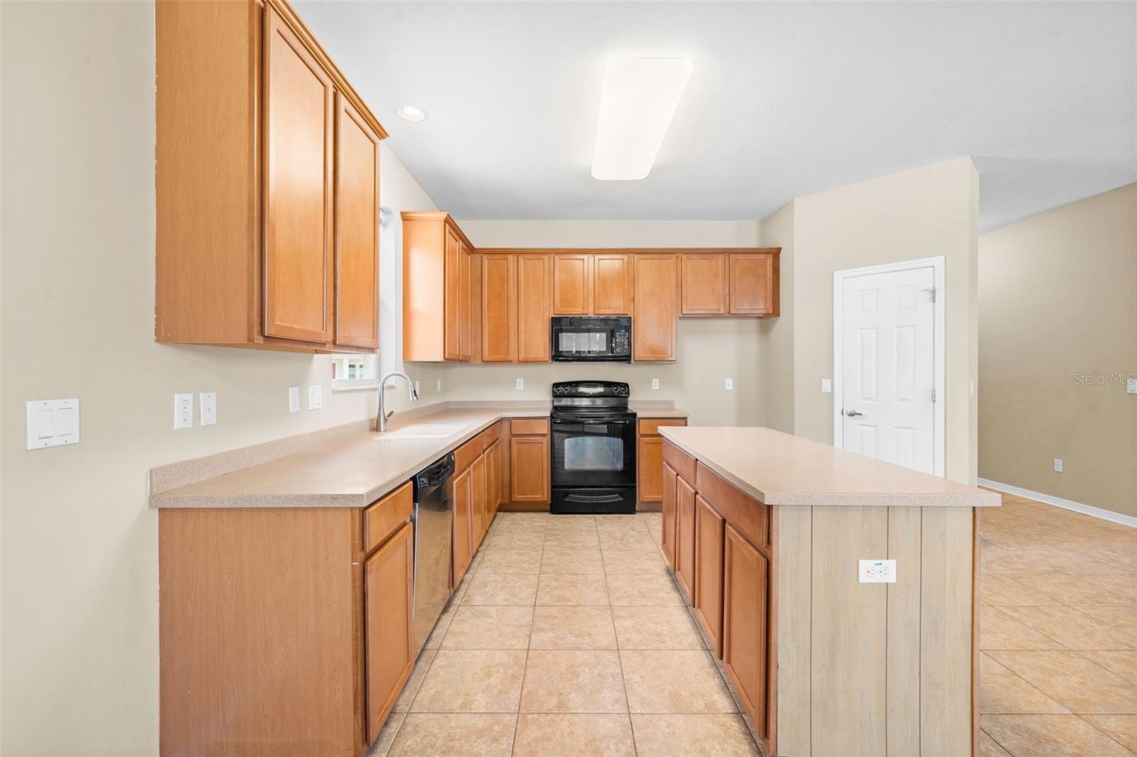 910 FERN LEAF DR, RUSKIN, FL, 33570