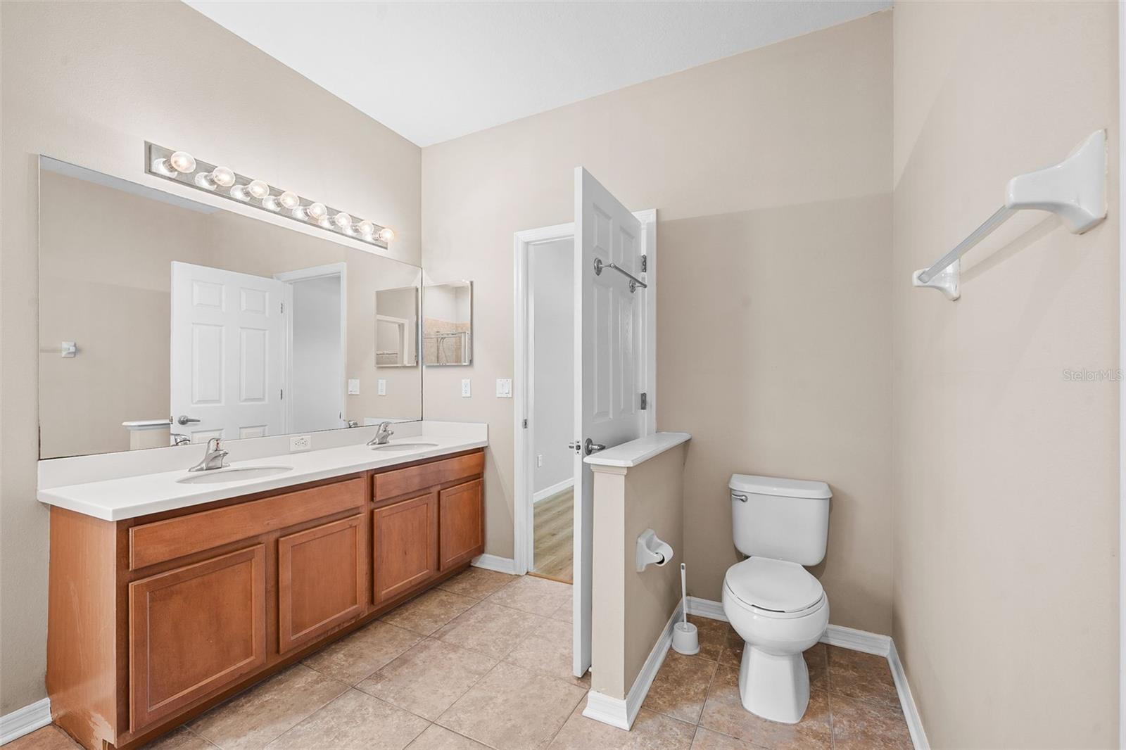 910 FERN LEAF DR, RUSKIN, FL, 33570