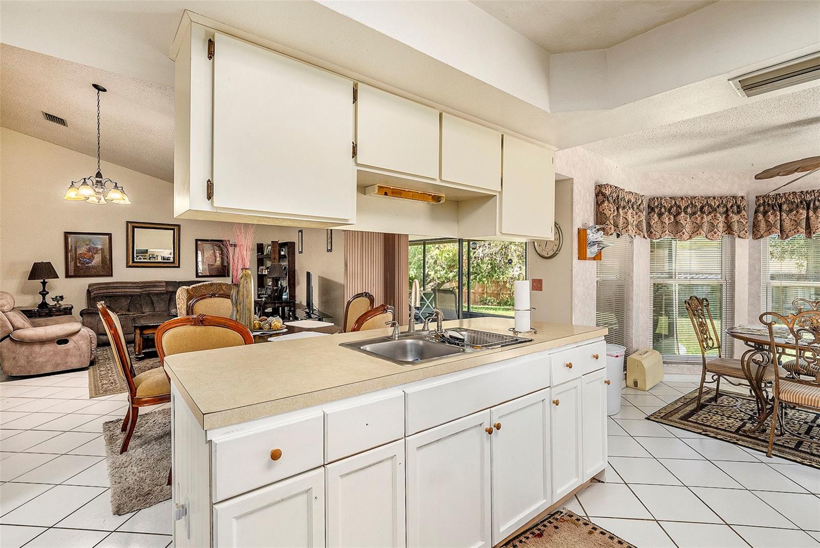 1606 DUSTY ROSE LN, BRANDON, FL, 33510