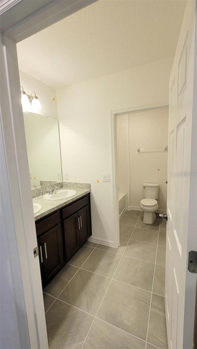 1079 CHASE AUSTIN WAY, SANFORD, FL, 32771